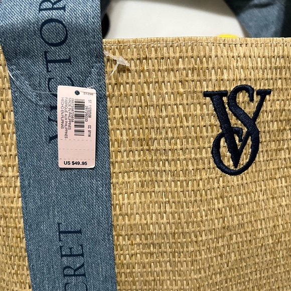 VICTORIA SECRET NWT STRAW BEACH TOTE BAG LARGE WEEKENDER TRAVEL BLUE BRAND NEW - Picture 3 of 7